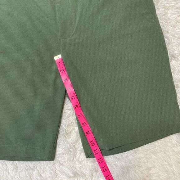 Tommy Bahama Performance Nylon Stretch Golf Casual Shorts Mens Size 36 - Picture 7 of 9